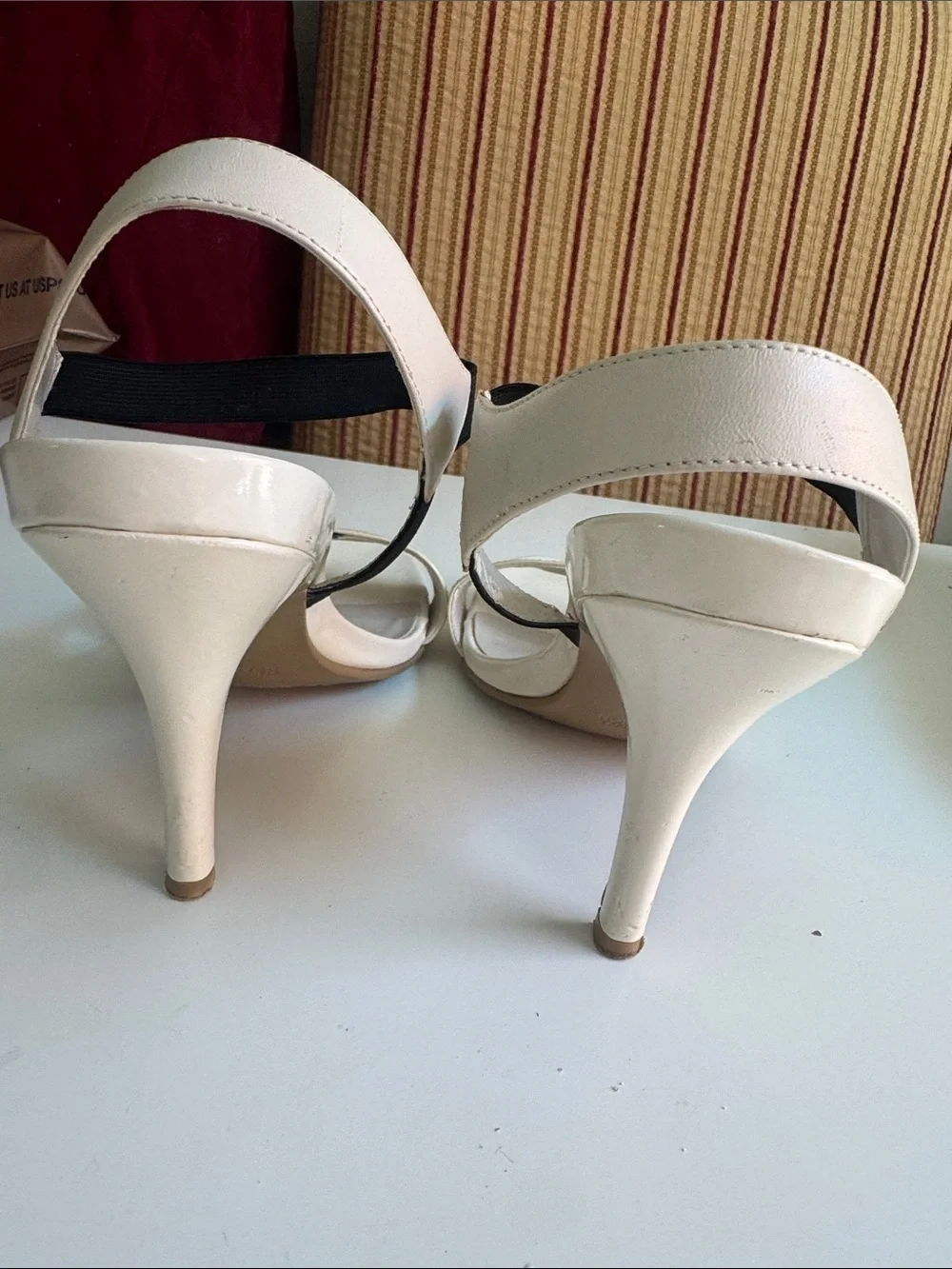 Kenneth Cole Reaction Cream Patent Slingback Sandals with Black Elastic